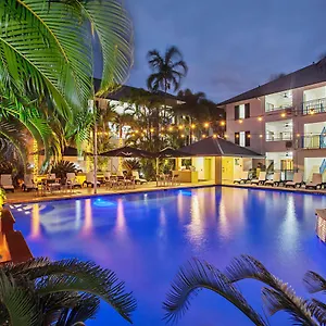 central-plaza-port-douglas.queenslandhotels.net/